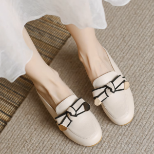 รองเท้าส้นเตารีด size 33