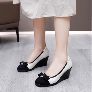 รองเท้าส้นเตารีด size 33 - 39