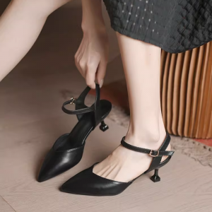 รองเท้าส้นสูง size 31 - 39