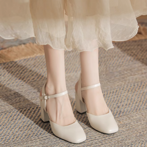 รองเท้าส้นสูง size 30 - 44