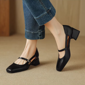 รองเท้าส้นสูง size 31 - 43