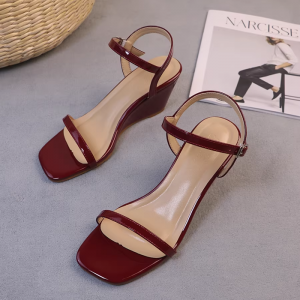 รองเท้าส้นเตารีด